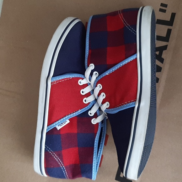 Vans Camryn Mid Top Chukka. *Vintage Vans* - Picture 5 of 10